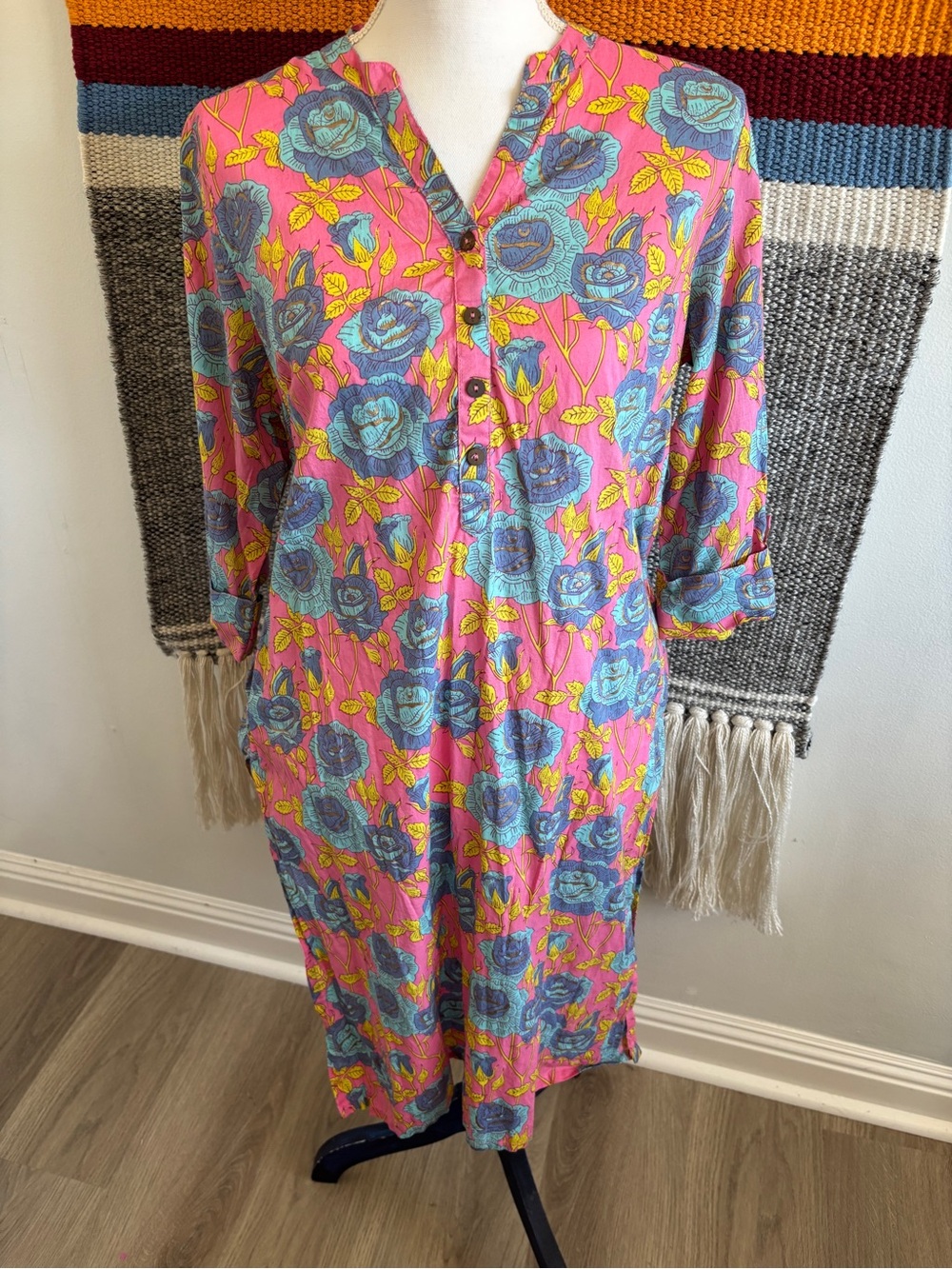 Women’s Pink Floral Cotton Button-Front Tunic Top